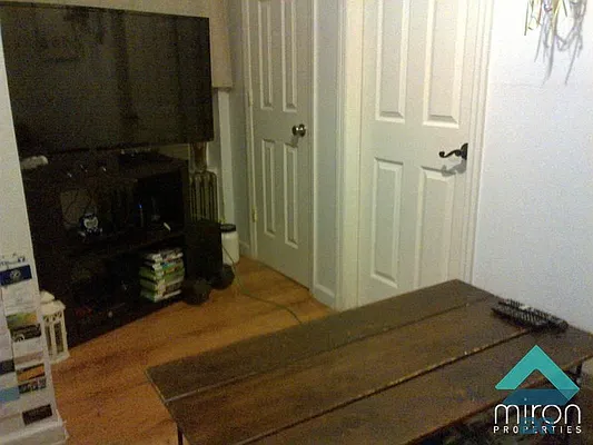 Rented by EXR | media 8