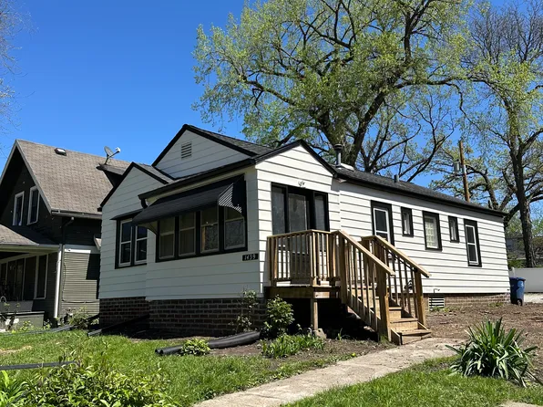 1439 33rd St, Des Moines, IA 50311