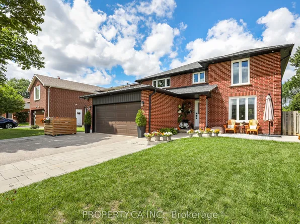 891 Willowbank Trl, Mississauga, ON L4W 3T6
