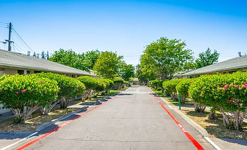 Affordable Living in the Heart of Sacramento! Photo 1