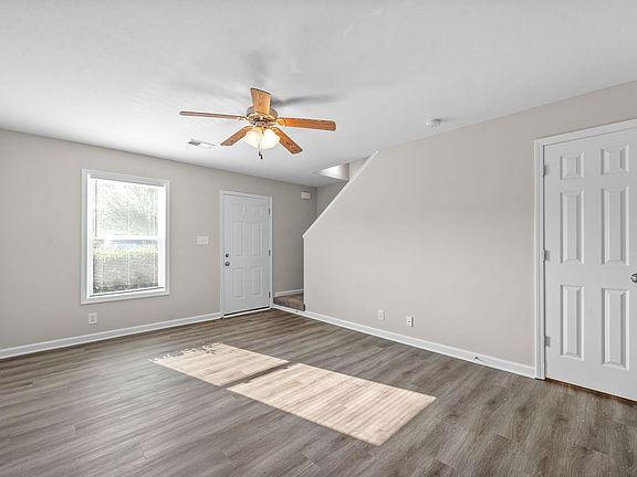 5th image of 116 Coyote Ct #121-4