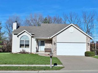 2346 W 62nd St, Davenport, IA 52806