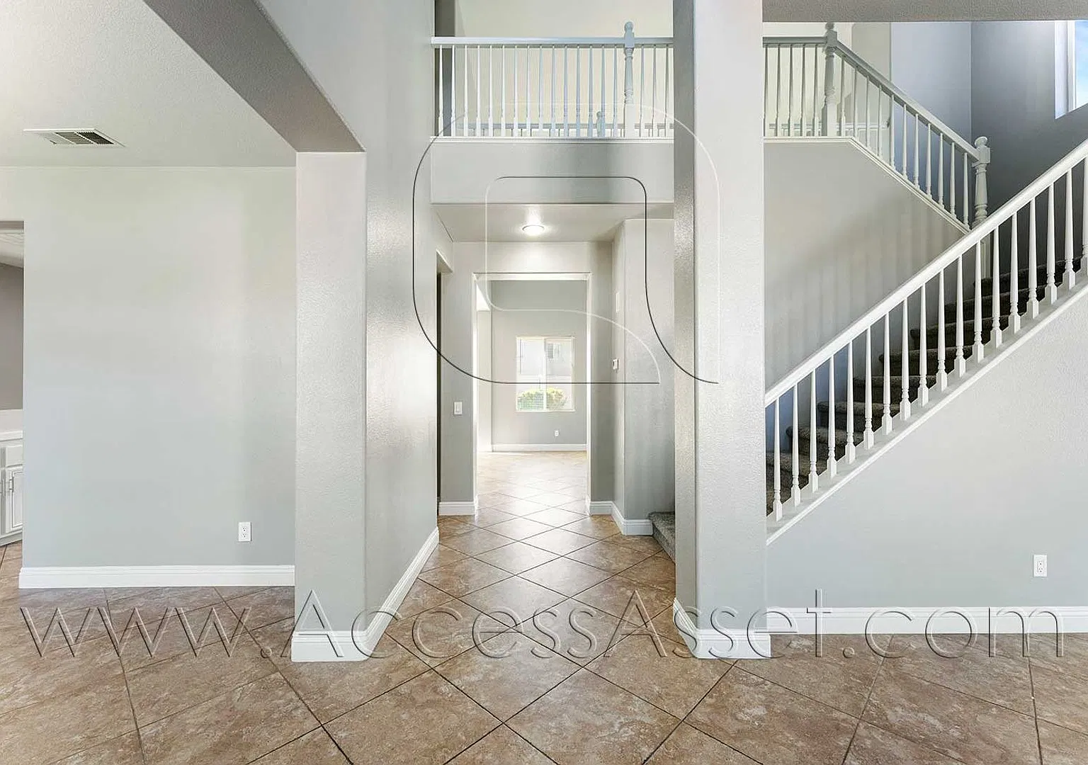 Fresh, Spacious & Move-In Ready -- 4BR Eastvale Home on a Quiet Cul-de-Sac — Photo 4