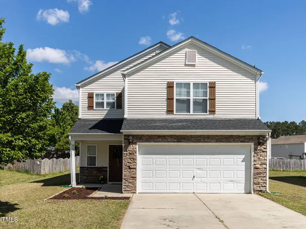 929 Mailwood Dr, Knightdale, NC 27545