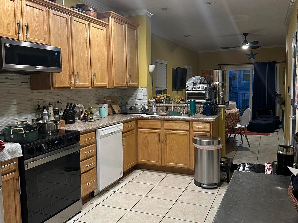 1st image of 5030 5th Ave Unit 51