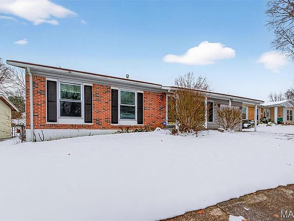 3rd image of 12119 El Camara Dr