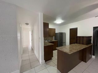 1011 Avenue E E #F, West Palm Beach, FL 33404