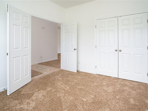 5th image of 301 Debary Dr