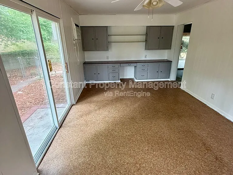 4158 Log Cabin Dr — Photo 10