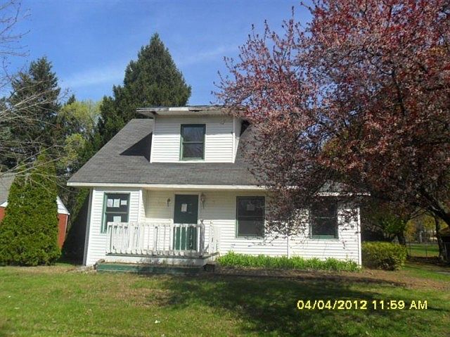 1st image of 153 Western Ave