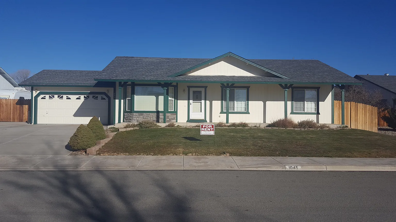 1045 Mercedes Dr photo 1