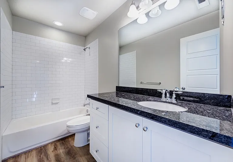 2502 N Cormac Pl — Photo 10