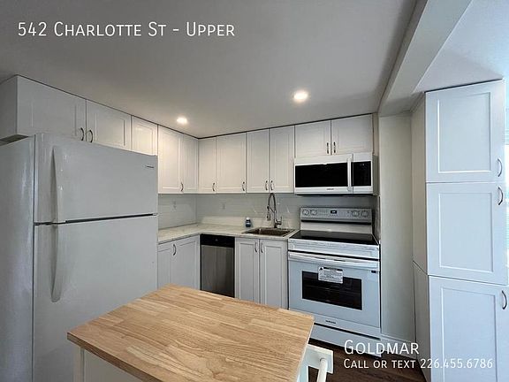 2nd image of 542 Charlotte St