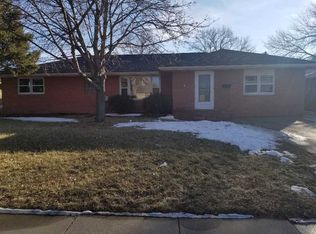 1602 Cedarberry Rd, North Platte, NE 69101