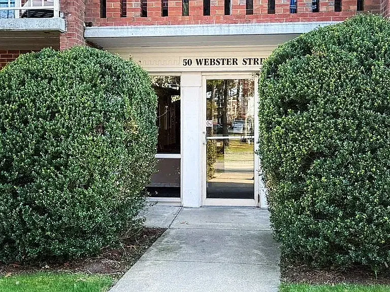 50 Webster St #104 — Photo 5