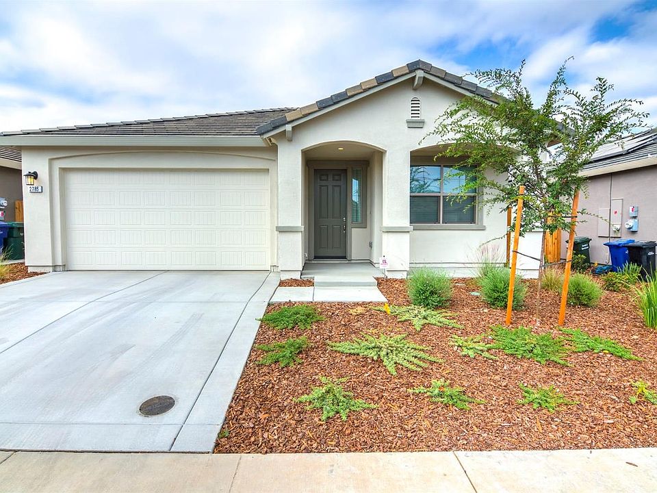1st image of 2785 Maraschino Way
