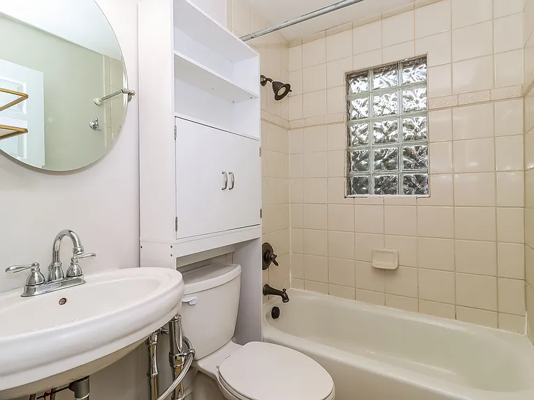 2125 Kirkwood Ave — Photo 10