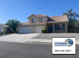 14363 Via Roca Rd, Victorville, CA 92392