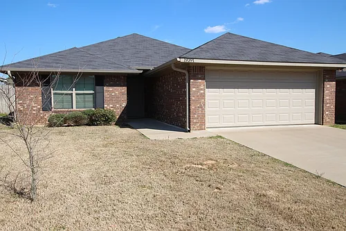 19391 King Ranch Dr Photo 1