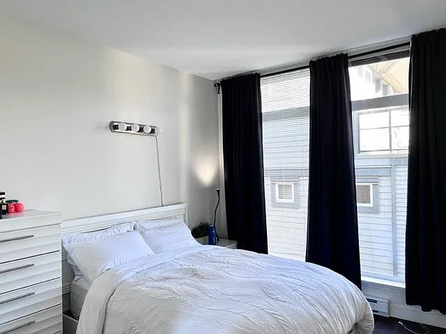 1 bed, 610 sqft, $2,700 — Photo 3