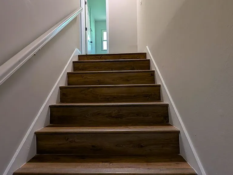 311 Skyland Ave #5 — Photo 6