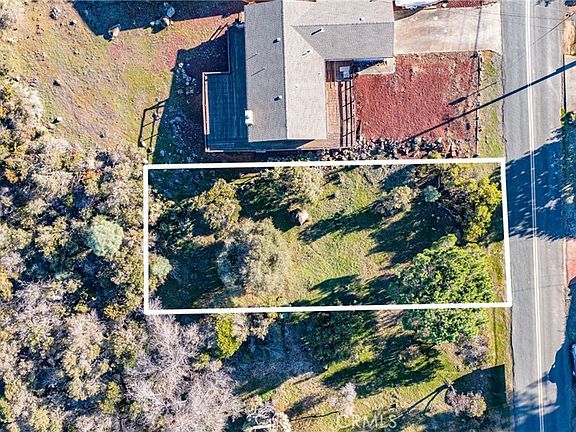 4th image of 4587 Hawaina Way