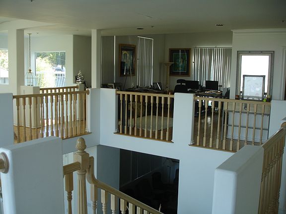 5th image of 3325 Coy Dr