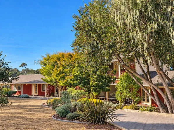 870 Seventeen Mile Dr, Pacific Grove, CA 93950
