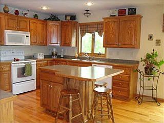4th image of 1117 David Dr
