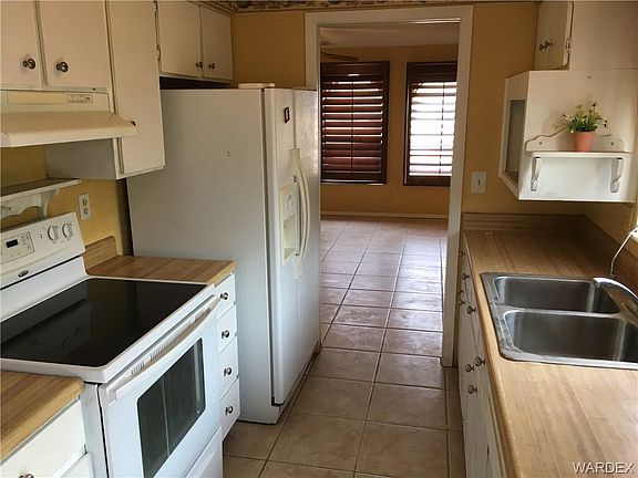 4th image of 3541 Gloria Ave