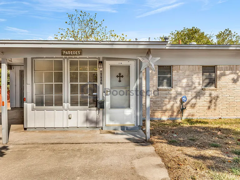 8507 Contour Dr — Photo 4