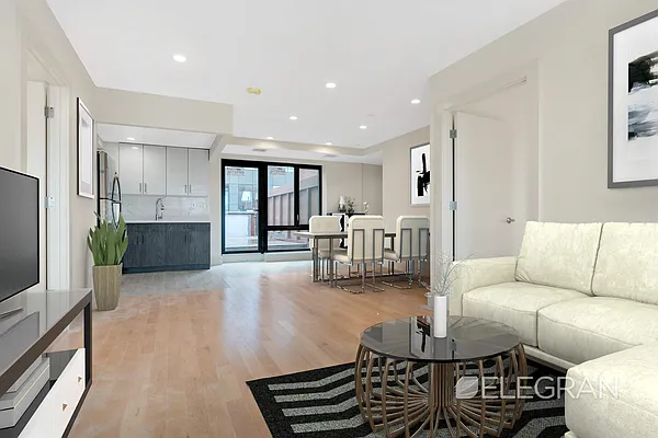 Rented by (Legacy) Elegran | media 9