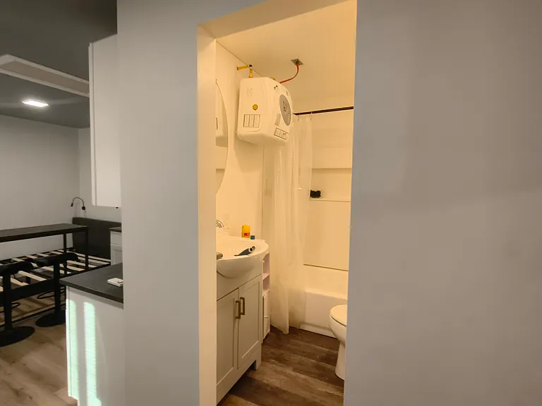 1827 Harding St #2 — Photo 8