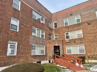 69-09 138th St APT 3C, Flushing, NY 11367