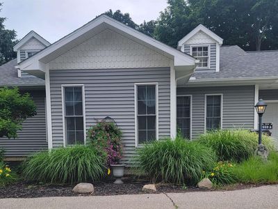 959 W Maumee St, Adrian, MI, 49221