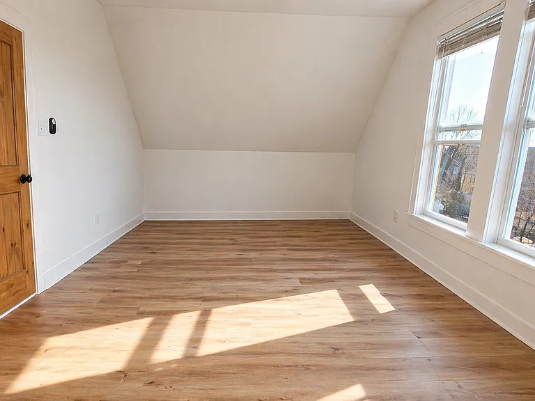 1662 Eddington Rd #3 — Photo 7