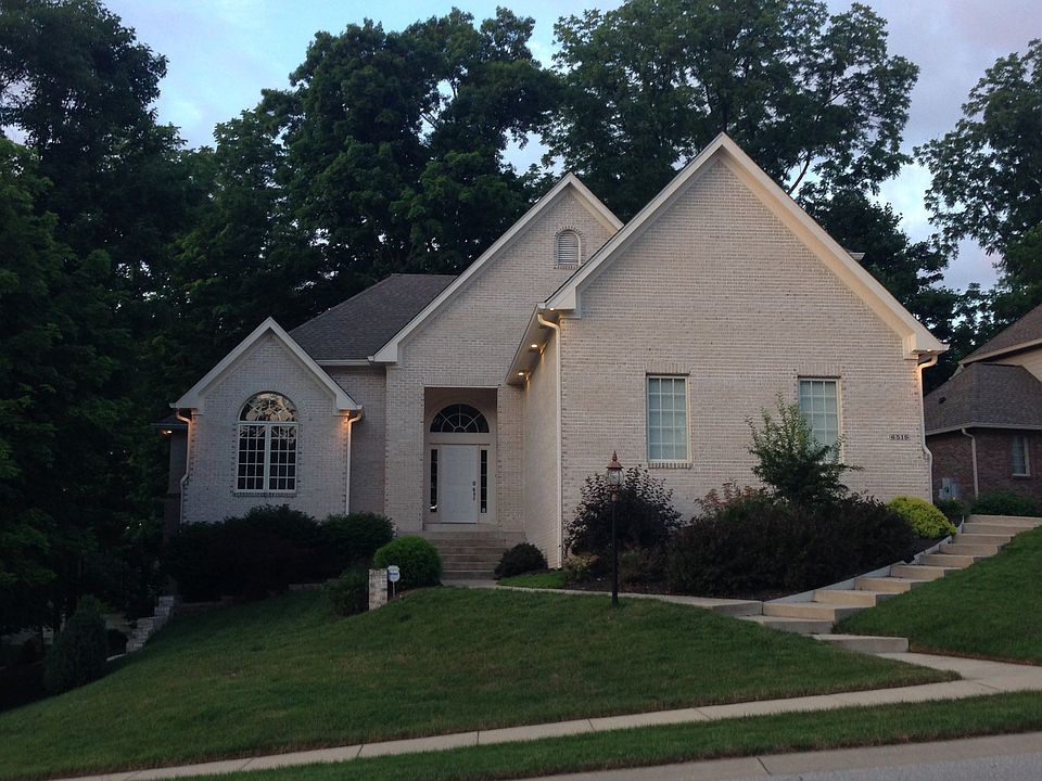 2nd image of 6519 Royal Oakland Pl