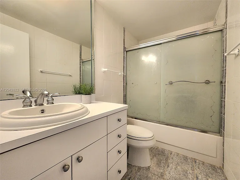 3505 S Ocean Dr #821 — Photo 24