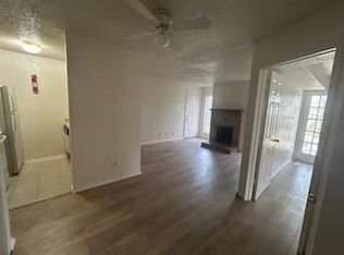 9520 Royal Ln APT 306, Dallas, TX 75243