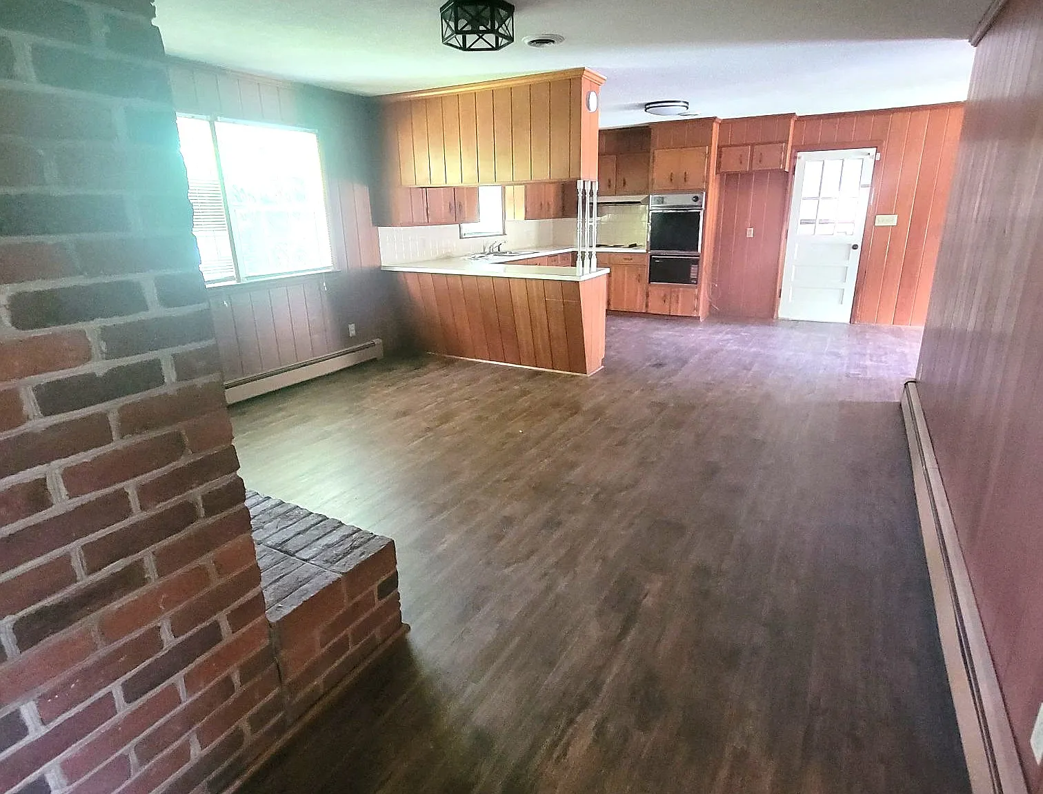 3 bed, 2.5 bath, $1,495 — Photo 2