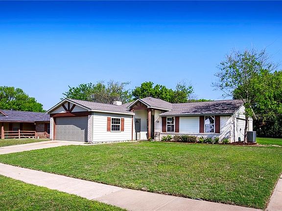 2nd image of 625 Shadyglen Dr