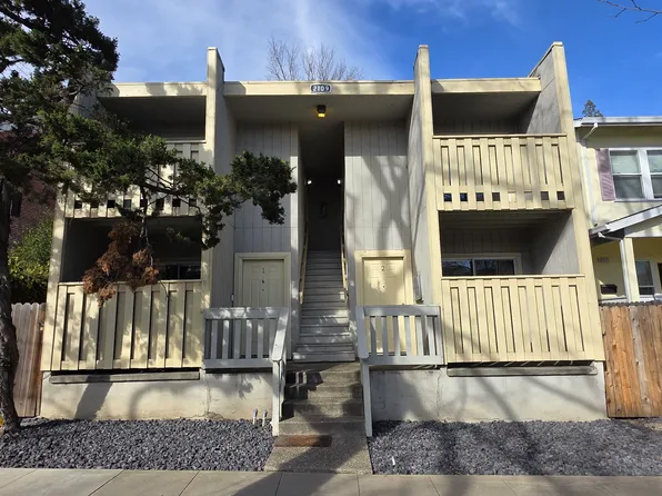 2109 W St APT 2, Sacramento, CA 95818