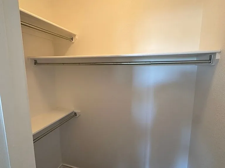 3503 Northpointe Dr — Photo 22