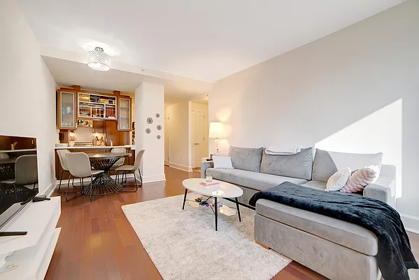 Rented by Compass | media 4