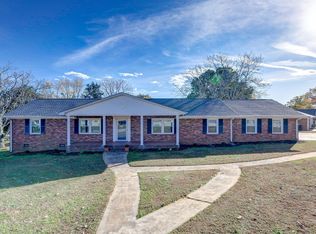 213 Edgewood Dr, Mauldin, SC 29662