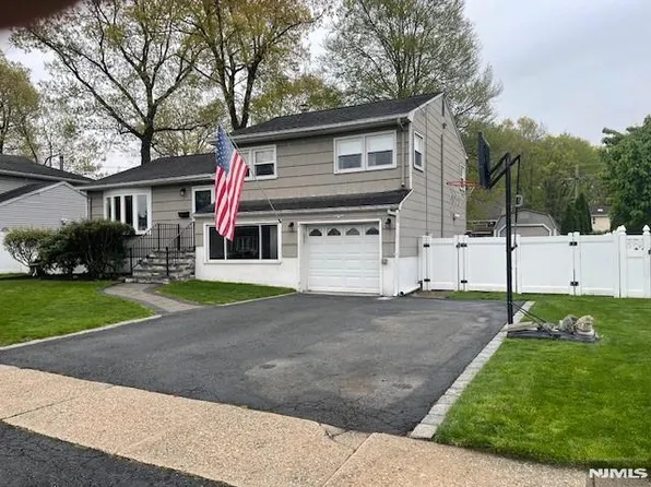 63 Cypress Rd, Dumont, NJ 07628