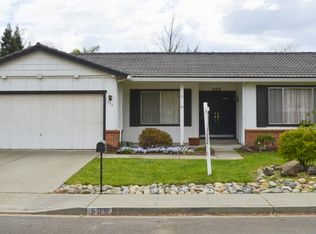 506 Parkridge Dr, Vacaville, CA 95688