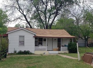 8133 Richard St, White Settlement, TX 76108