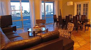 3rd image of 900 Bay Dr 324 #324