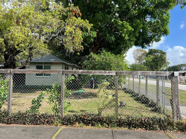 3785 NW 164th St, Miami Gardens, FL 33054